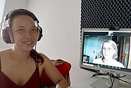 Moderatorin Beatrix Stark mit unserem Gast Juliane Stückrad auf dem Computerbildschirm.